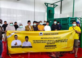 DPD Partai Golkar Bandung Barat Gelar Pemotongan Hewan Kurban pada Hari Kedua Idul Adha 1447 H