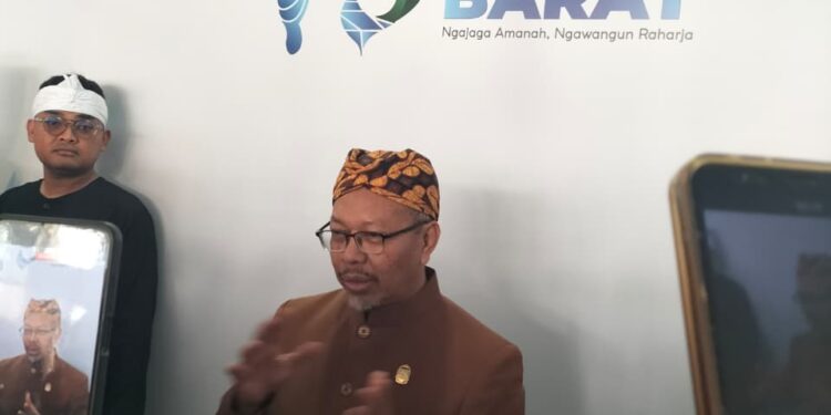 Rapat Paripurna HUT KBB ke -19, Ketua DPRD Ajak Semangat Perbaikan dan Kemandirian Jadi Tekad Bersama